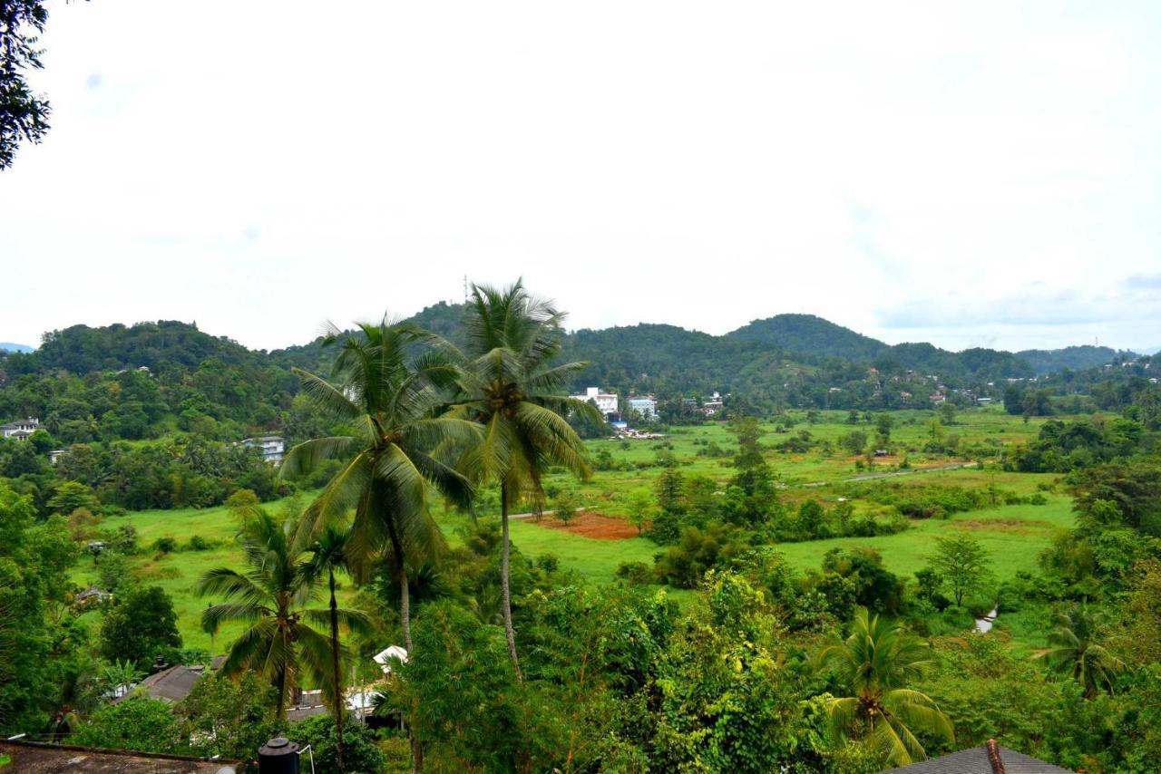 Hotel Rathna Gems Halt Ratnapura Exteriér fotografie