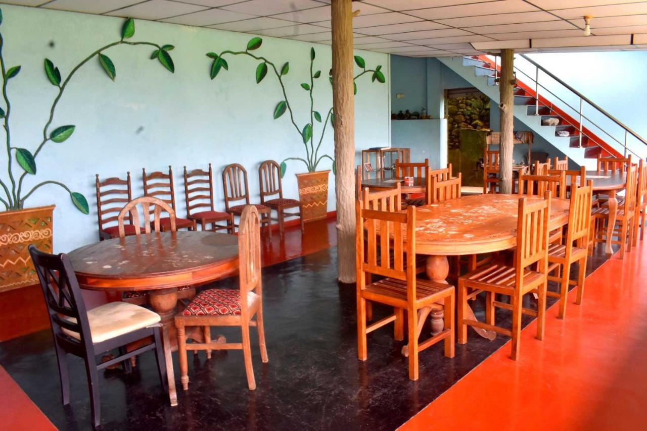 Hotel Rathna Gems Halt Ratnapura Exteriér fotografie